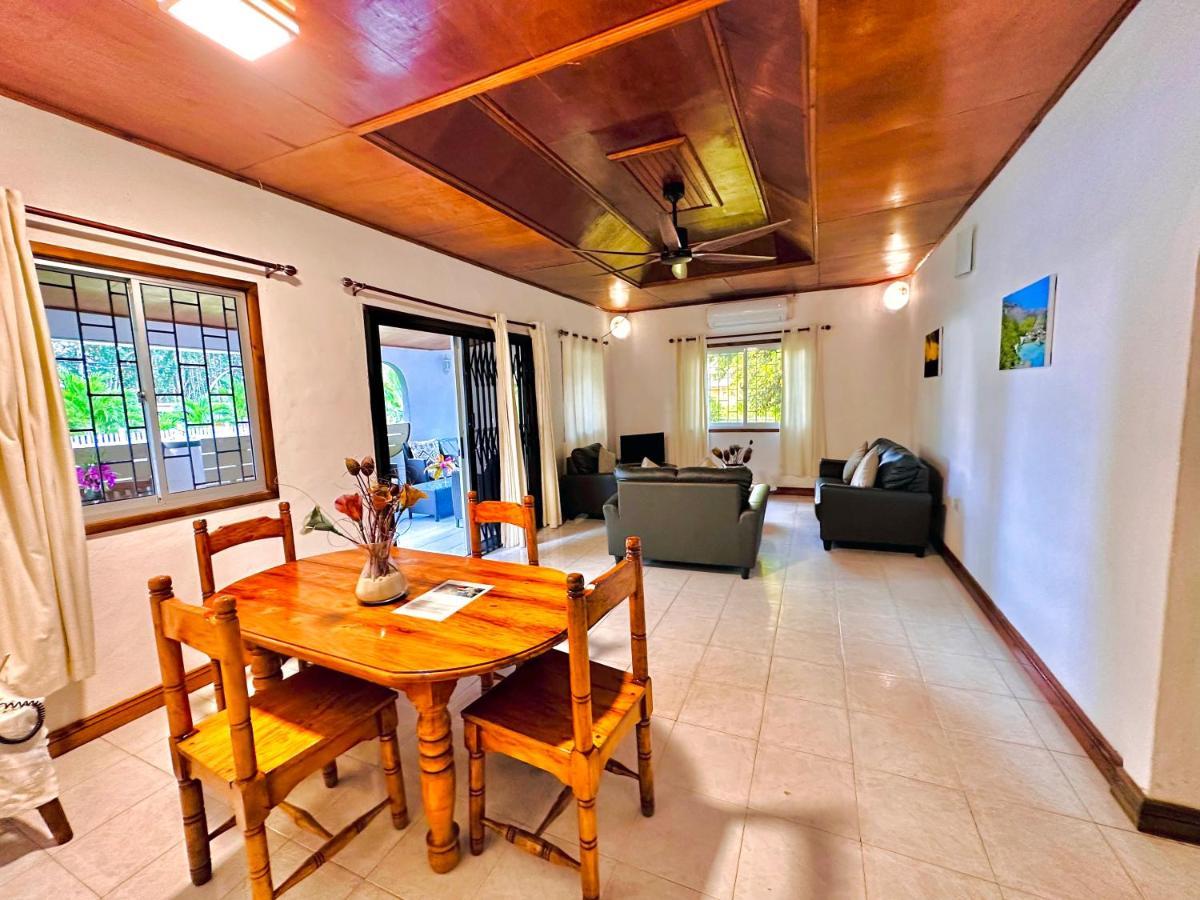 88 Days Self Catering Holidays & Accomodation Baie Lazare  Εξωτερικό φωτογραφία